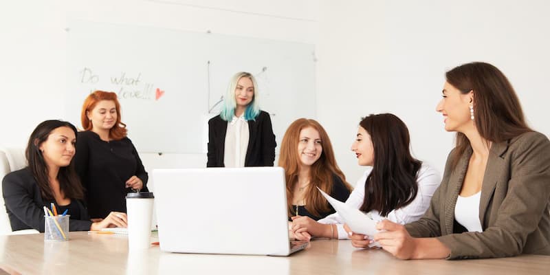 Steve Quý chú trọng phát triển đội ngũ nhân sự